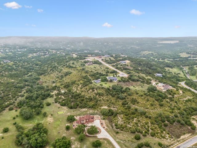 550 Blackbird Dr, Spring Branch, TX 78070