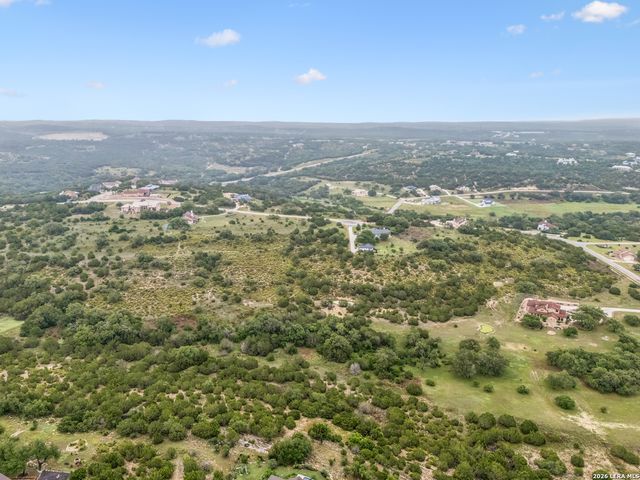 550 Blackbird Dr, Spring Branch, TX 78070