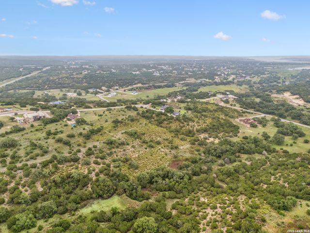 550 Blackbird Dr, Spring Branch, TX 78070