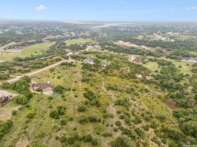 550 Blackbird Dr, Spring Branch, TX 78070
