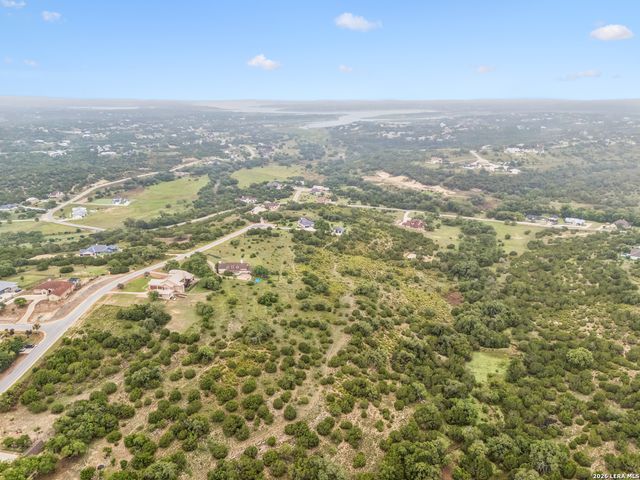 550 Blackbird Dr, Spring Branch, TX 78070