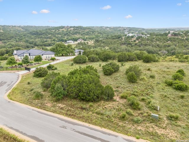 550 Blackbird Dr, Spring Branch, TX 78070