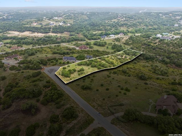 550 Blackbird Dr, Spring Branch, TX 78070