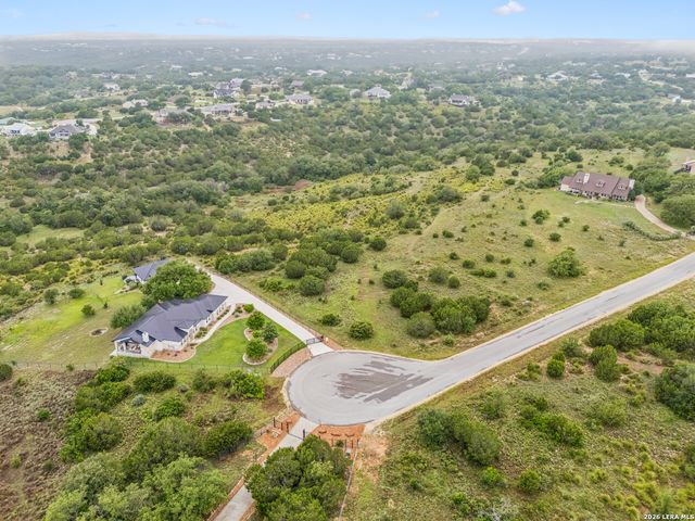 550 Blackbird Dr, Spring Branch, TX 78070