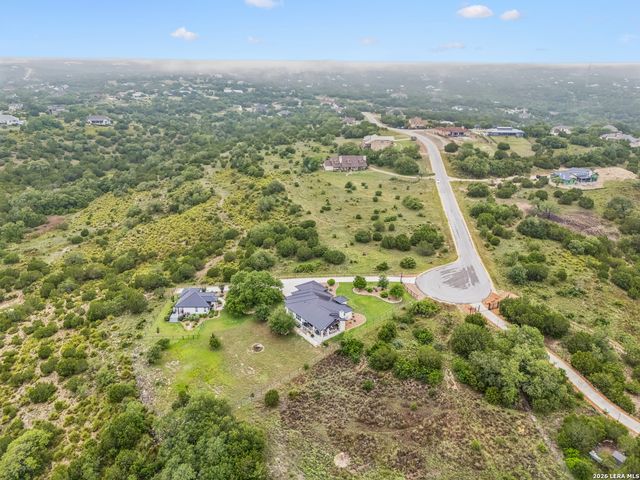 550 Blackbird Dr, Spring Branch, TX 78070