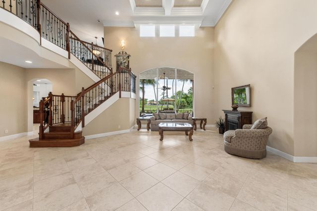 9174 Oak Alley Drive, Wellington, FL 33467