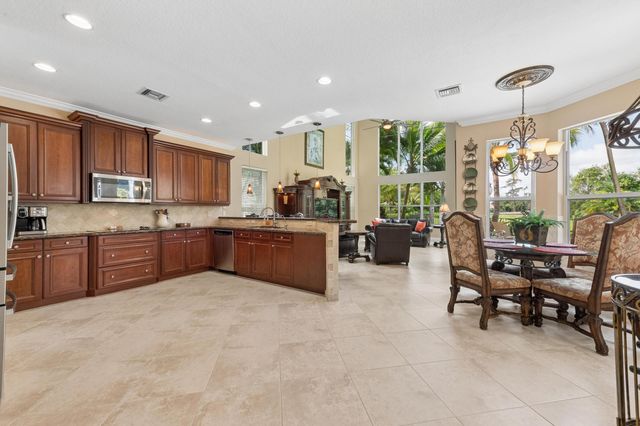 9174 Oak Alley Drive, Wellington, FL 33467
