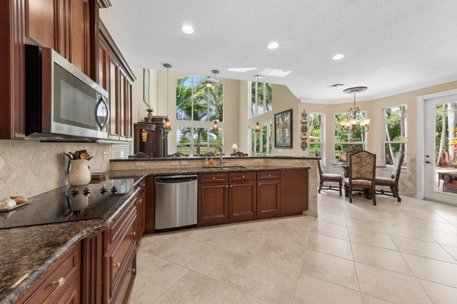 9174 Oak Alley Drive, Wellington, FL 33467