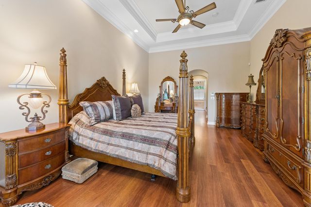 9174 Oak Alley Drive, Wellington, FL 33467