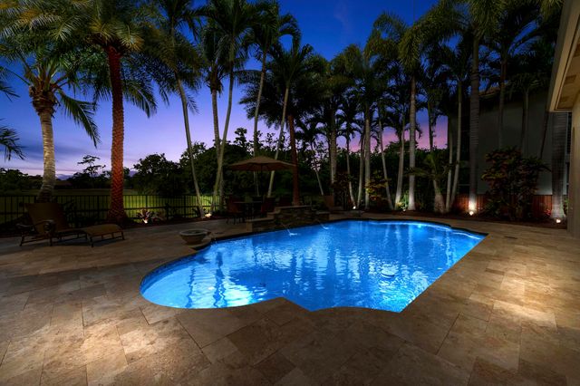 9174 Oak Alley Drive, Wellington, FL 33467