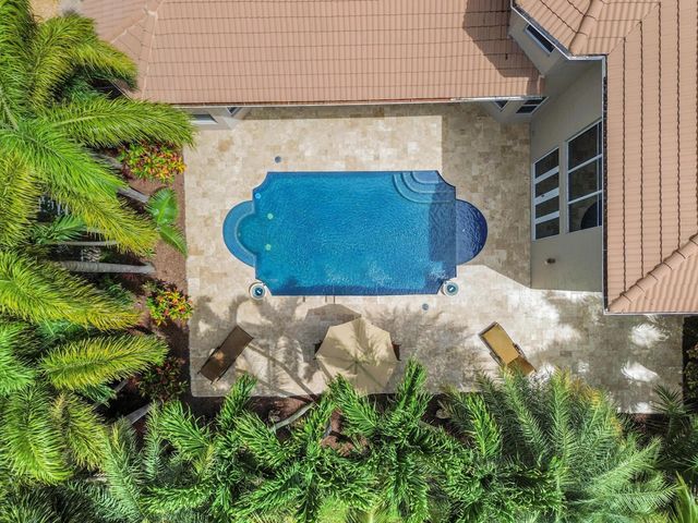 9174 Oak Alley Drive, Wellington, FL 33467