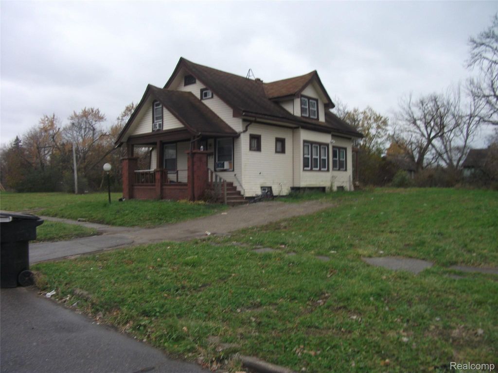 15017 WILDEMERE Street, Detroit, MI 48238