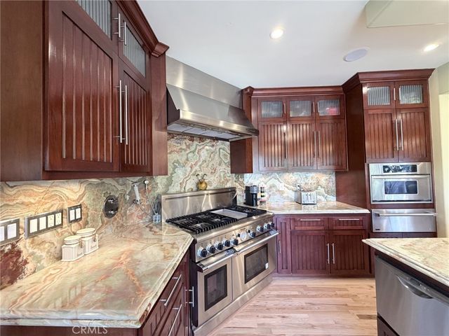 17 S Risero, Mission Viejo, CA 92692