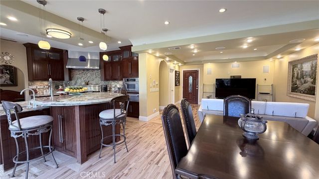 17 S Risero, Mission Viejo, CA 92692