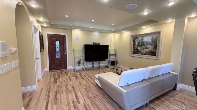 17 S Risero, Mission Viejo, CA 92692