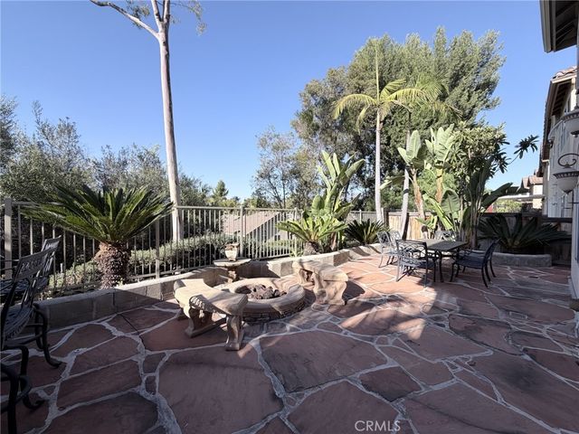 17 S Risero, Mission Viejo, CA 92692