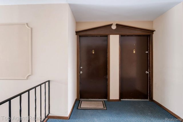 39417 Van Dyke Avenue 605, Sterling Heights, MI 48313