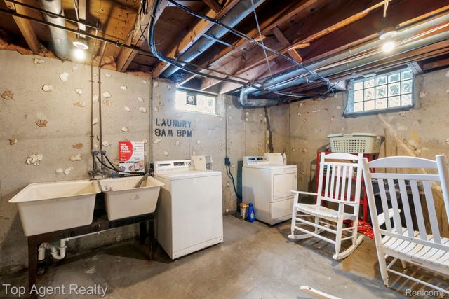 39417 Van Dyke Avenue 605, Sterling Heights, MI 48313