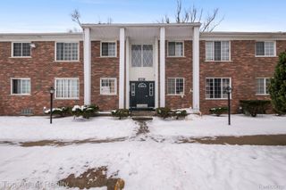 39417 Van Dyke Avenue 605, Sterling Heights, MI 48313