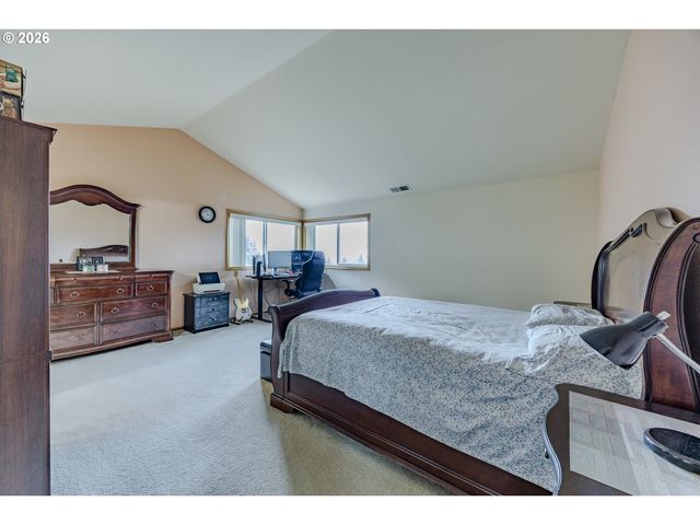 3362 BENTLEY Ave, Eugene, OR 97405