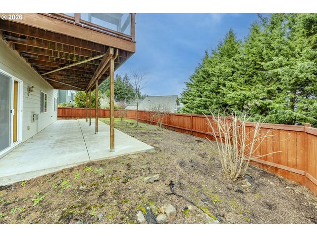 3362 BENTLEY Ave, Eugene, OR 97405