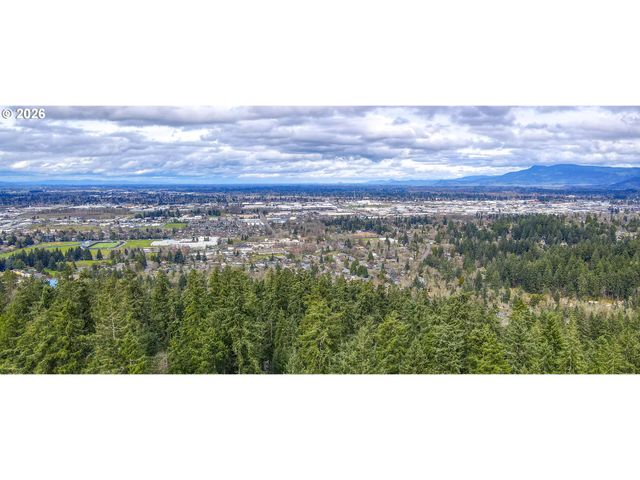 3362 BENTLEY Ave, Eugene, OR 97405