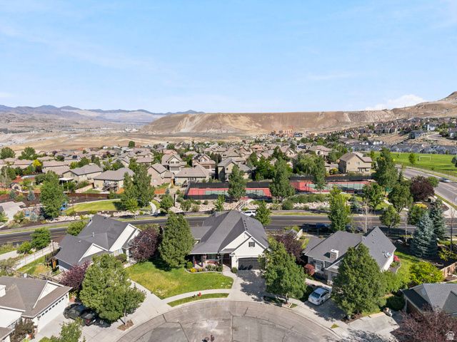 2639 W PEBBLE CREEK LN, Lehi, UT 84043