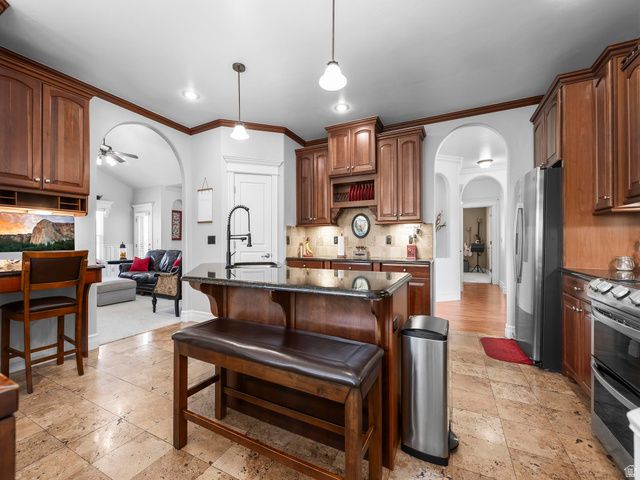 2639 W PEBBLE CREEK LN, Lehi, UT 84043
