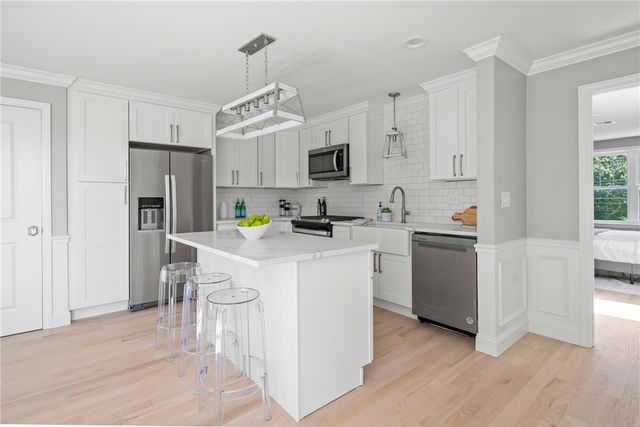 0 Greenwich Boulevard 203, East Greenwich, RI 02818