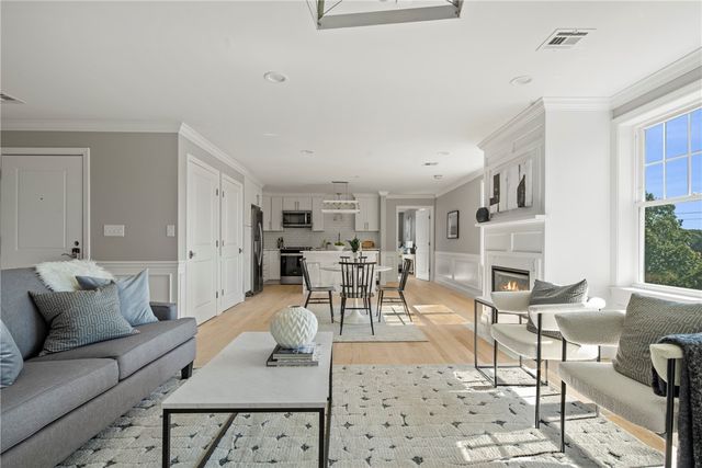 0 Greenwich Boulevard 203, East Greenwich, RI 02818
