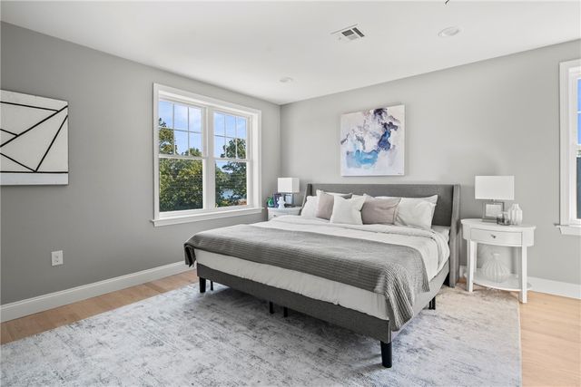 0 Greenwich Boulevard 203, East Greenwich, RI 02818