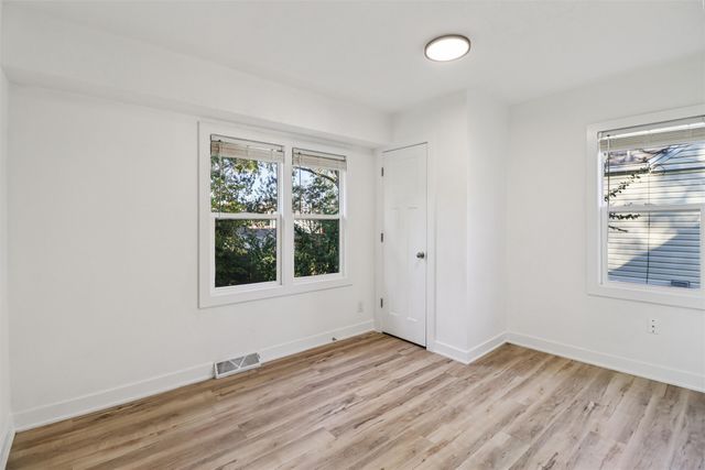 4120 57th Street, Des Moines, IA 50310