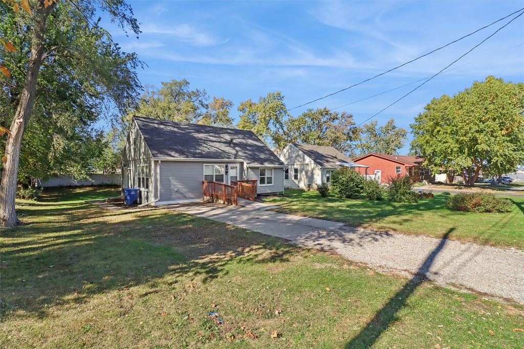 4120 57th Street, Des Moines, IA 50310