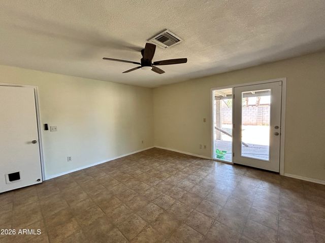 9002 W Malapai Drive, Peoria, AZ 85345