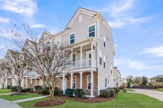 141 Rowans Creek Drive, Charleston, SC 29492