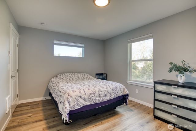 616 Sunset Avenue NE, Ocean Shores, WA 98569