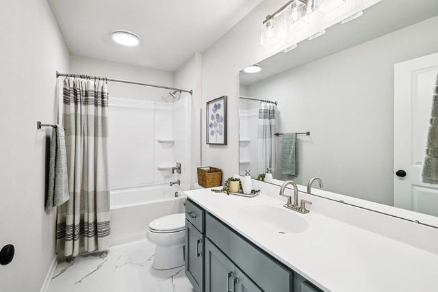 512 Shady Street, Cottage Grove, WI 53527