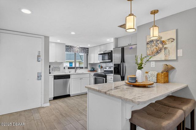 1275 Ocean Shore Blvd Apt 206, Ormond Beach, FL 32176