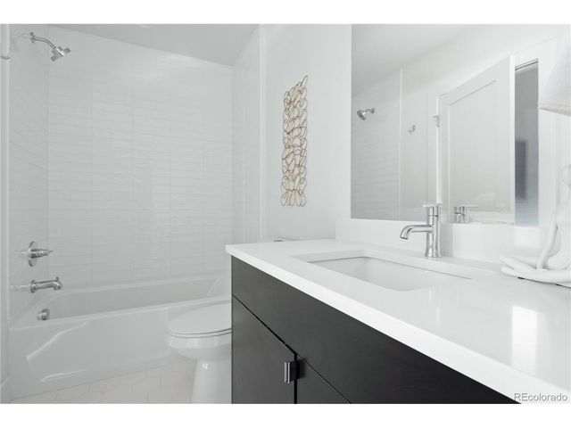 1682 Tabor St, Lakewood, CO 80215