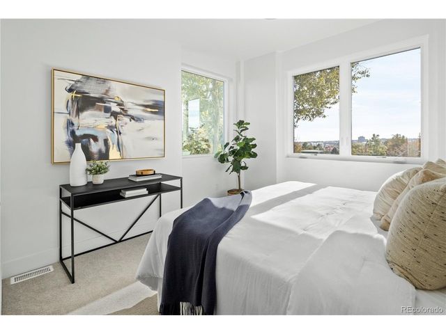1682 Tabor St, Lakewood, CO 80215