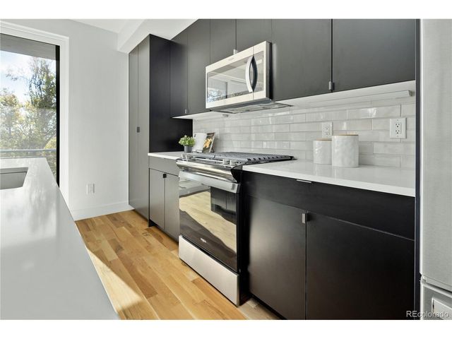 1682 Tabor St, Lakewood, CO 80215