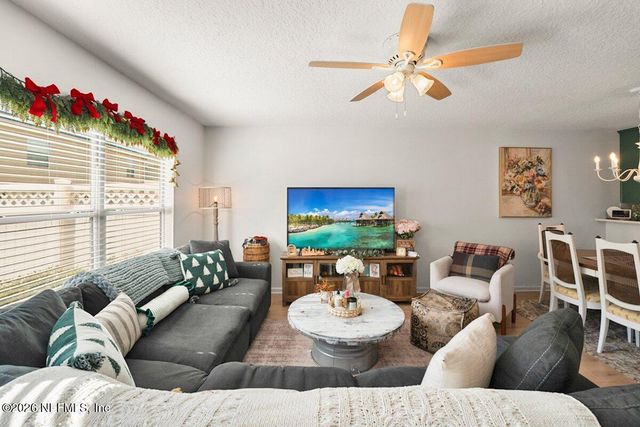 1500 CALMING WATER Drive 5203, Fleming Island, FL 32003