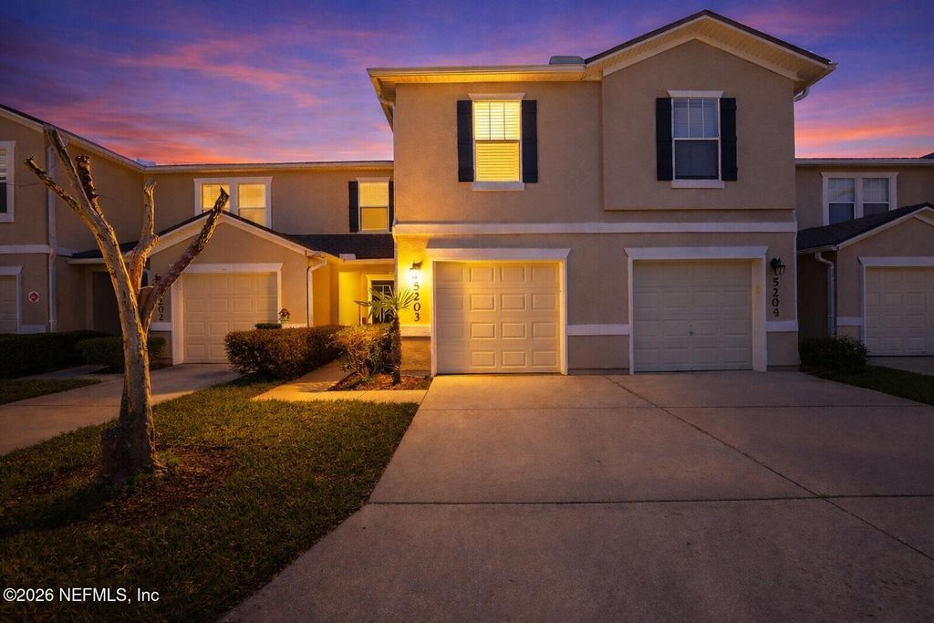 1500 CALMING WATER Drive 5203, Fleming Island, FL 32003