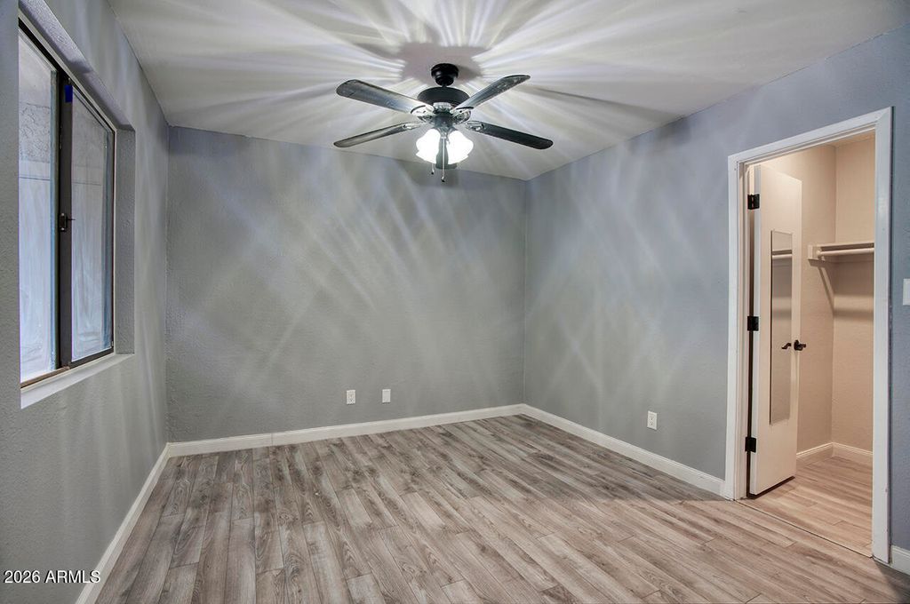 Image 19 of property listing at 1548 W Jacinto Avenue, Mesa, AZ 85202