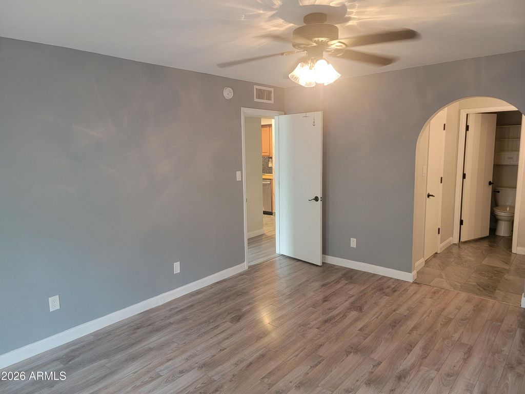 Image 25 of property listing at 1548 W Jacinto Avenue, Mesa, AZ 85202