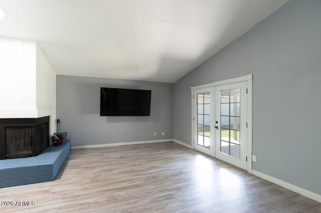 Image 6 of property listing at 1548 W Jacinto Avenue, Mesa, AZ 85202