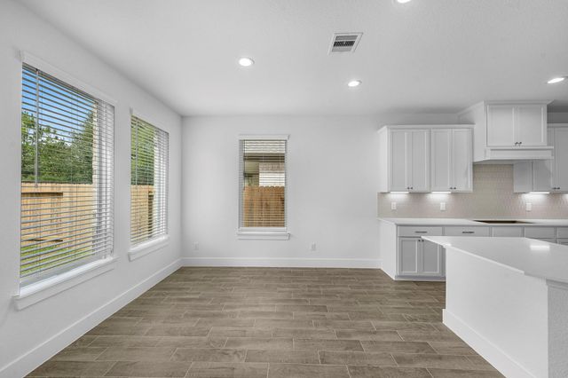 2104 Golden Spruce Lane, Conroe, TX 77301