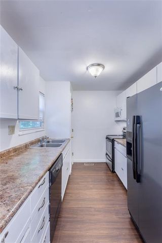 6691 Parker Road A, Florissant, MO 63033