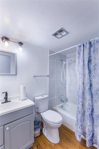 6691 Parker Road A, Florissant, MO 63033