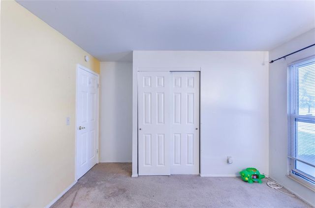 6691 Parker Road A, Florissant, MO 63033